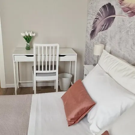 Apartment Flora House